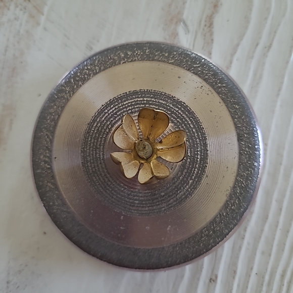 Vintage Aluminum Powder Case And Music Box - Picture 11 of 11